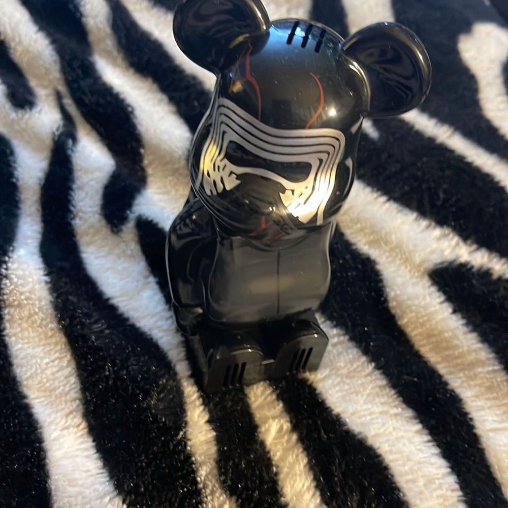 Bearbrick Star Wars air cleaner all black chase with box